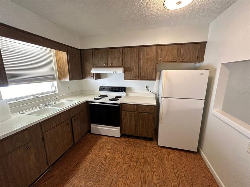 For Sale: $895,000 (2 beds, 0 baths, 3239 Square Feet)