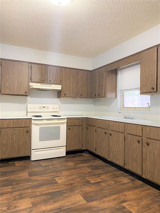 For Sale: $895,000 (2 beds, 0 baths, 3239 Square Feet)