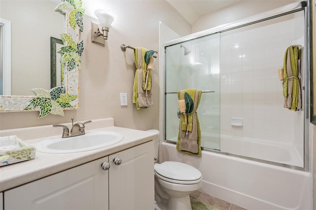 待售: $379,900 (3 贝兹, 2 浴室, 1430 平方英尺)