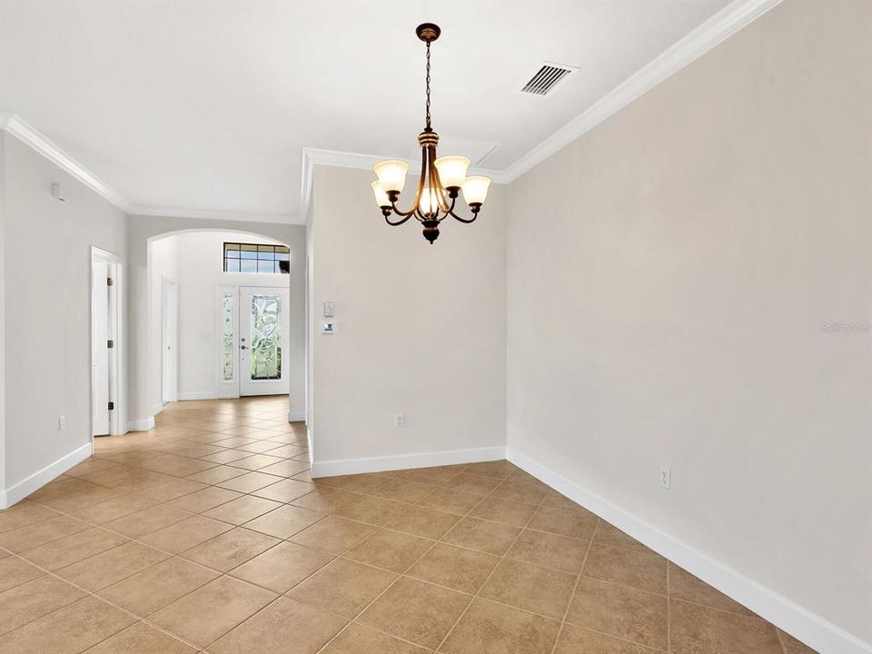 На продажу: $419,900 (2 спален, 2 ванн, 1908 Квадратных фут)