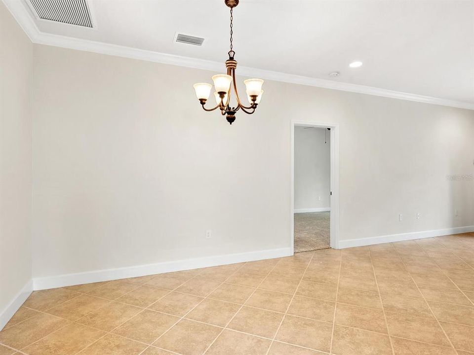 На продажу: $419,900 (2 спален, 2 ванн, 1908 Квадратных фут)