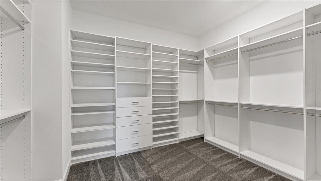 En Venta: $1,545,000 (6 camas, 5 baños, 5323 Pies cuadrados)