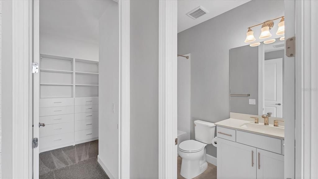 En Venta: $1,545,000 (6 camas, 5 baños, 5323 Pies cuadrados)