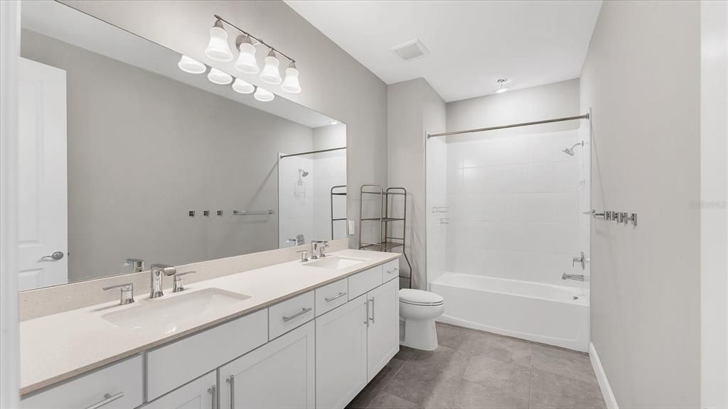 En Venta: $1,545,000 (6 camas, 5 baños, 5323 Pies cuadrados)