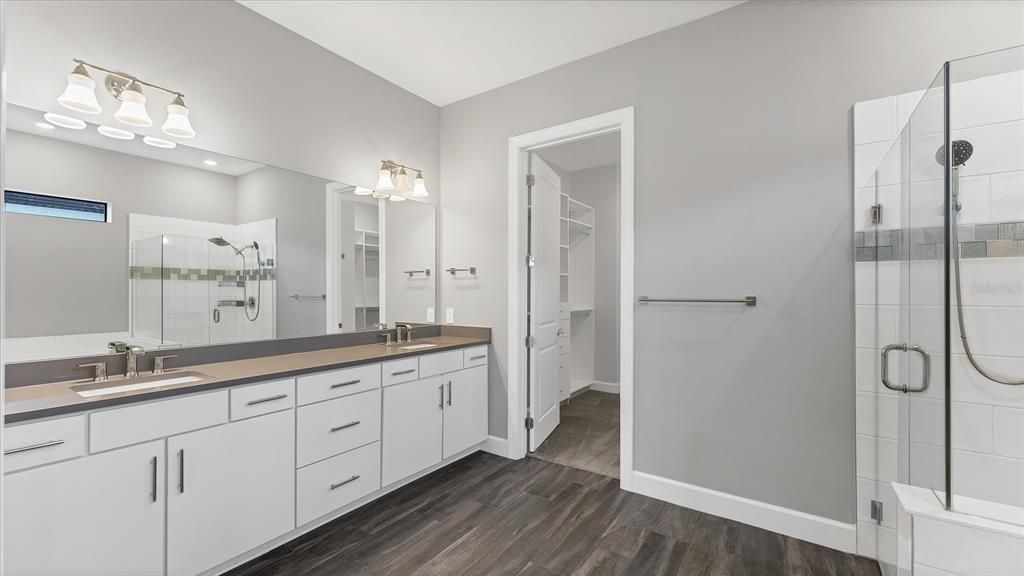 En Venta: $1,545,000 (6 camas, 5 baños, 5323 Pies cuadrados)