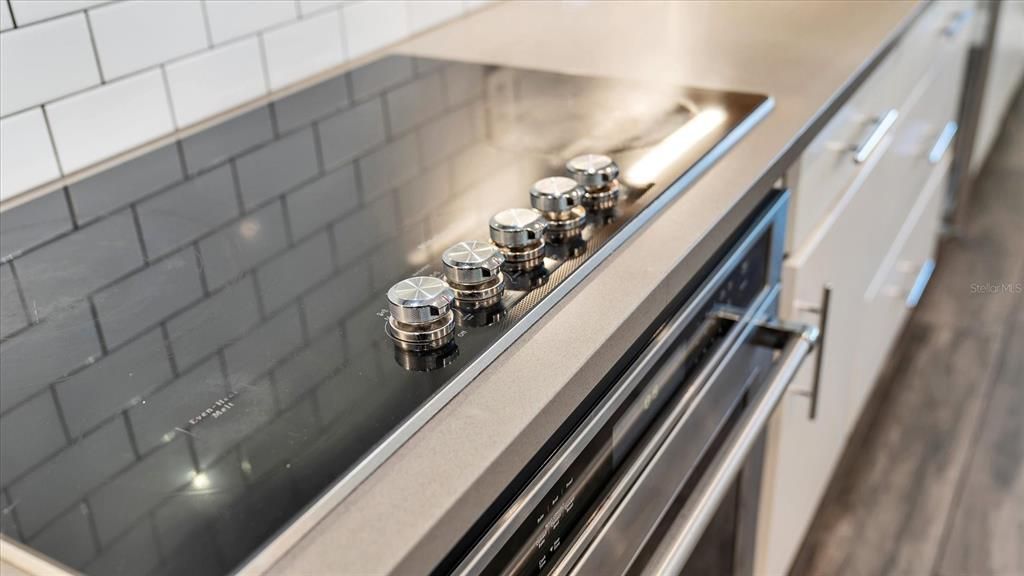 En Venta: $1,545,000 (6 camas, 5 baños, 5323 Pies cuadrados)