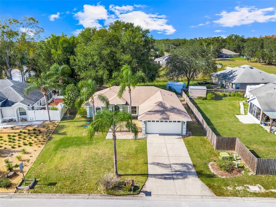 For Sale: $300,000 (3 beds, 2 baths, 1435 Square Feet)