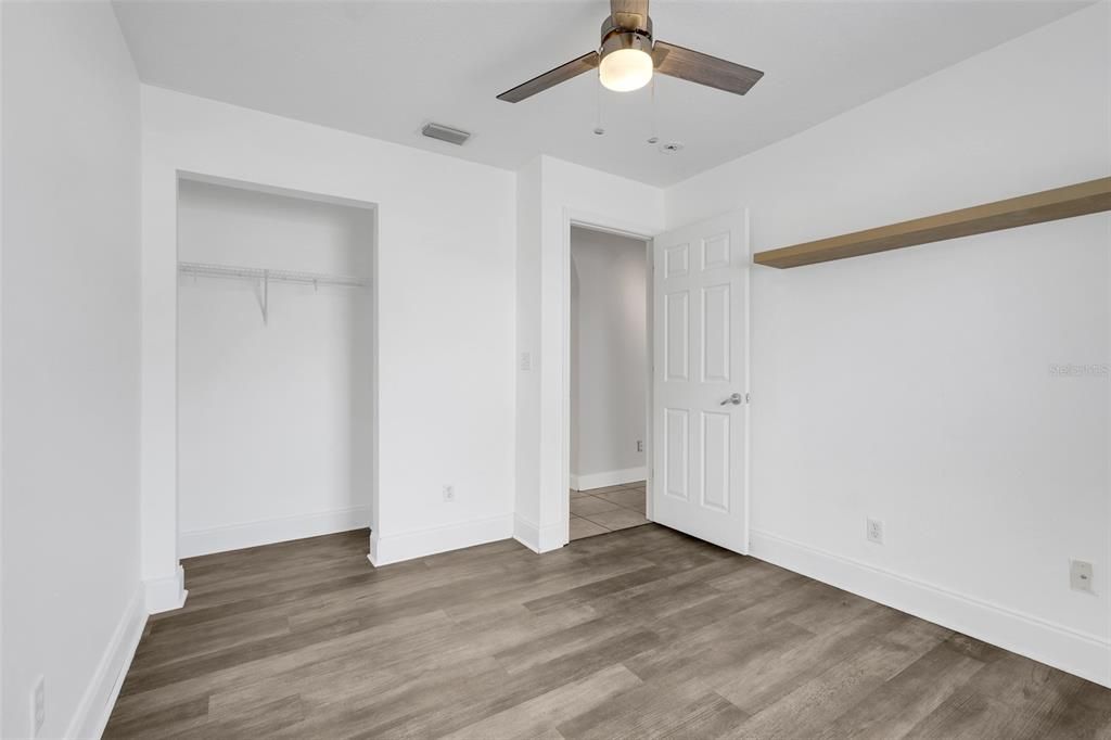 For Sale: $300,000 (3 beds, 2 baths, 1435 Square Feet)