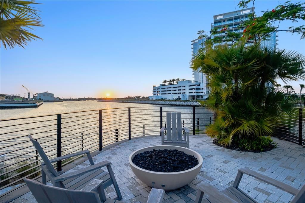 For Rent: $8,500 (4 beds, 3 baths, 2972 Square Feet)