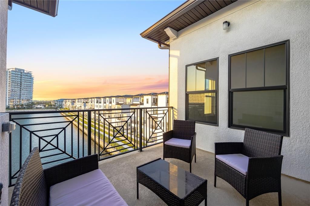 For Rent: $8,500 (4 beds, 3 baths, 2972 Square Feet)