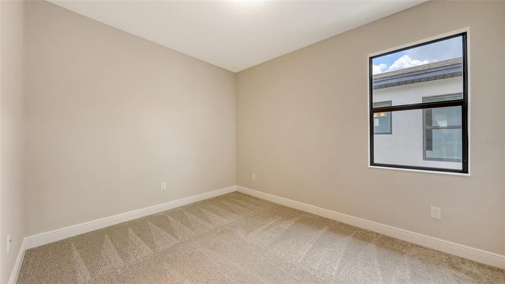 На продажу: $569,990 (3 спален, 3 ванн, 2129 Квадратных фут)