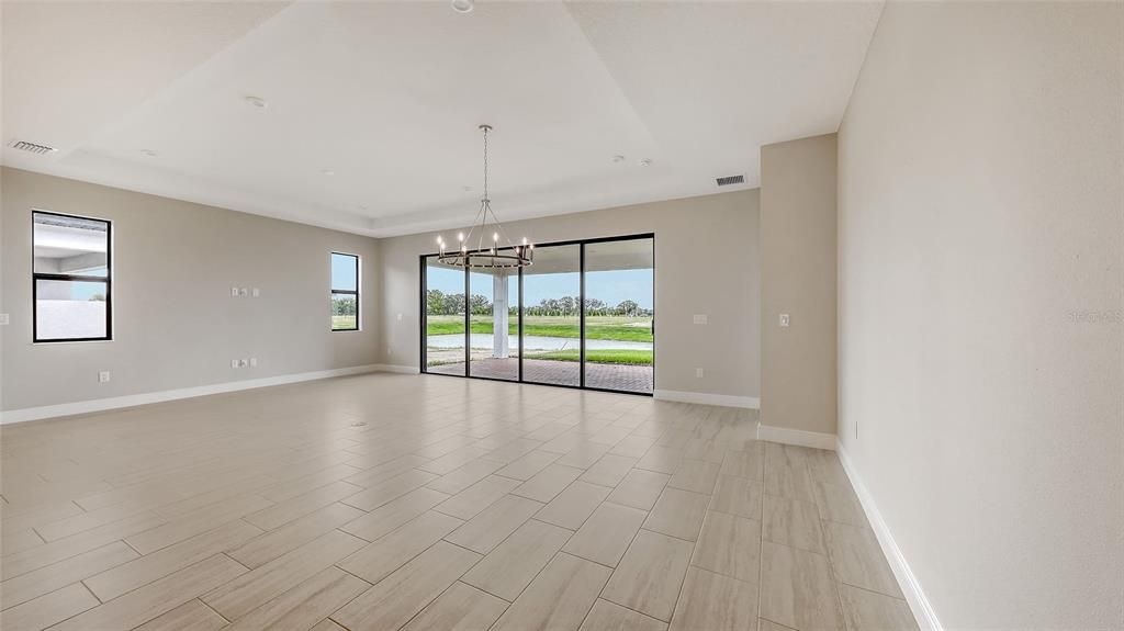 На продажу: $569,990 (3 спален, 3 ванн, 2129 Квадратных фут)