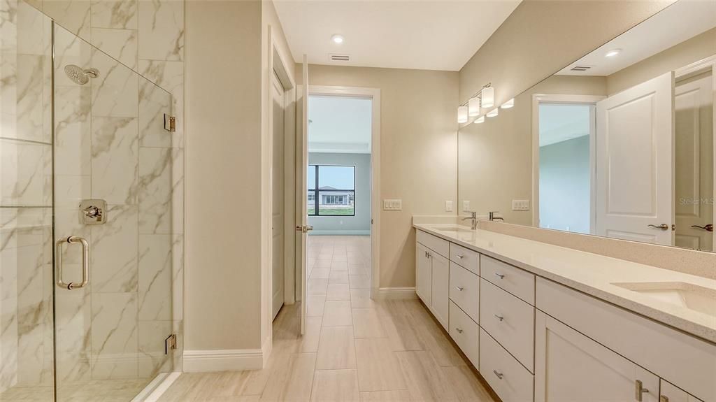 На продажу: $569,990 (3 спален, 3 ванн, 2129 Квадратных фут)