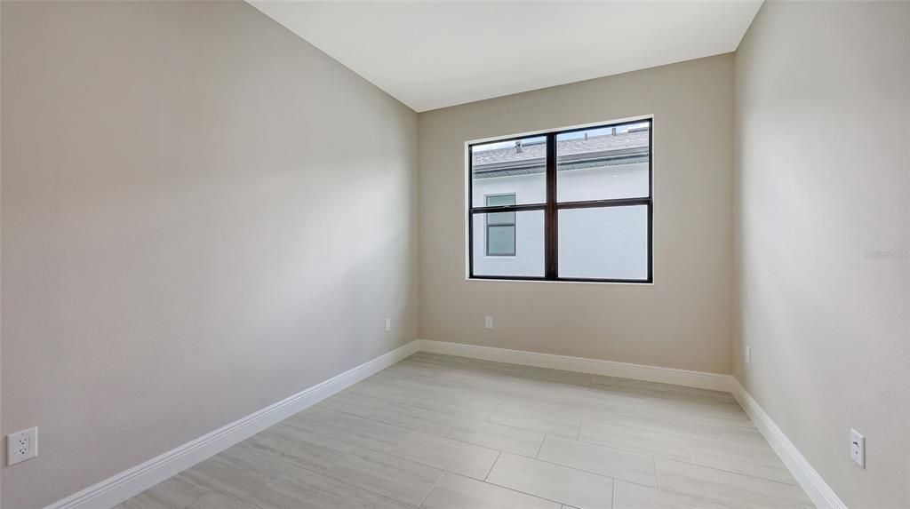 На продажу: $569,990 (3 спален, 3 ванн, 2129 Квадратных фут)