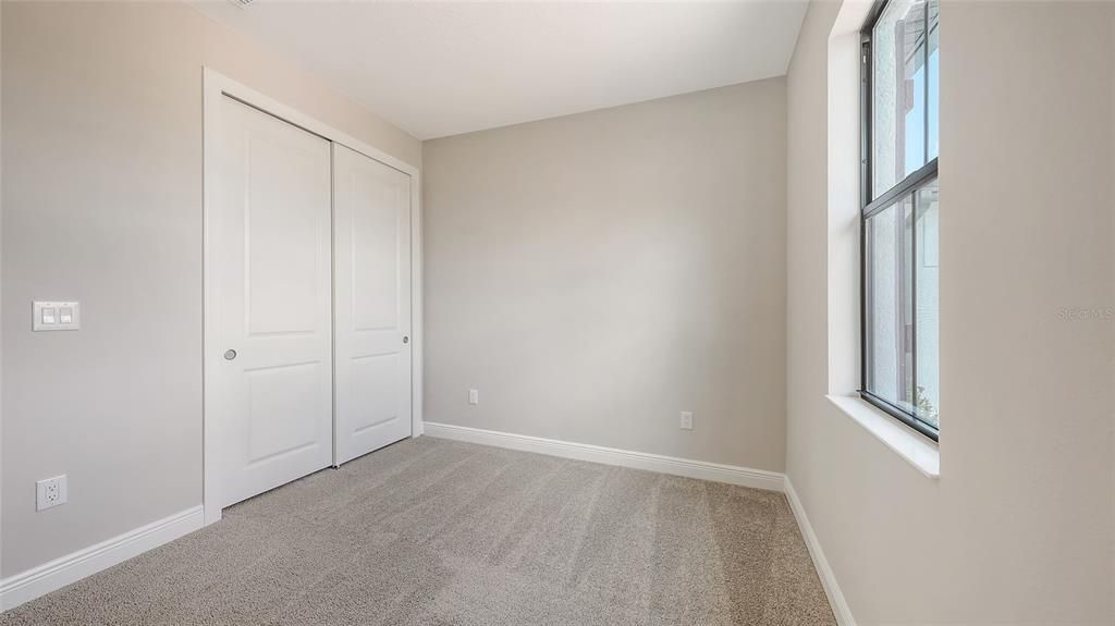 На продажу: $569,990 (3 спален, 3 ванн, 2129 Квадратных фут)