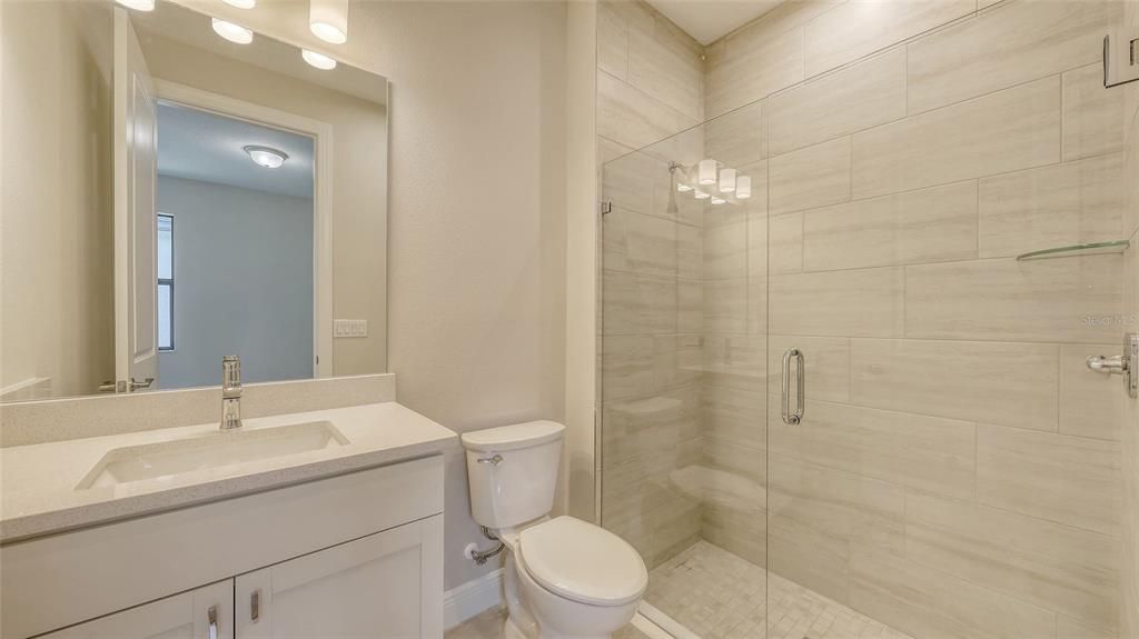 На продажу: $569,990 (3 спален, 3 ванн, 2129 Квадратных фут)