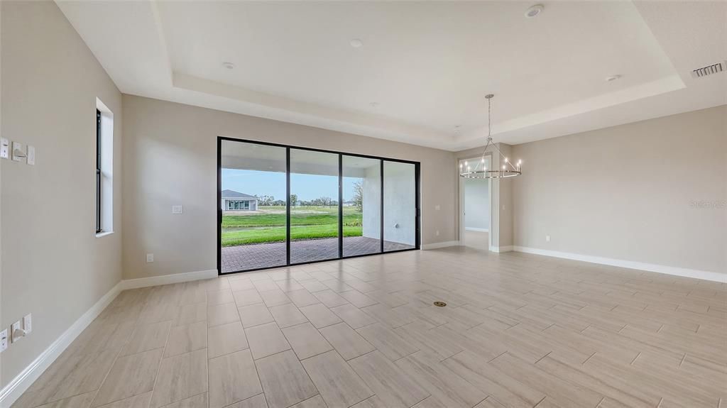 На продажу: $569,990 (3 спален, 3 ванн, 2129 Квадратных фут)