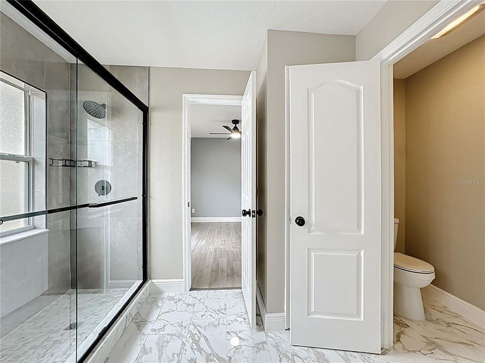 В аренду: $3,500 (5 спален, 3 ванн, 2475 Квадратных фут)