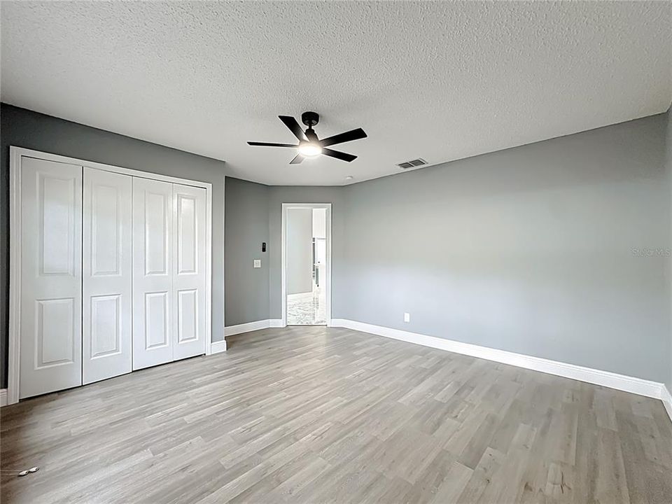 В аренду: $3,500 (5 спален, 3 ванн, 2475 Квадратных фут)