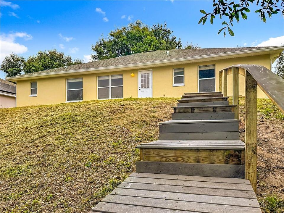 В аренду: $3,500 (5 спален, 3 ванн, 2475 Квадратных фут)