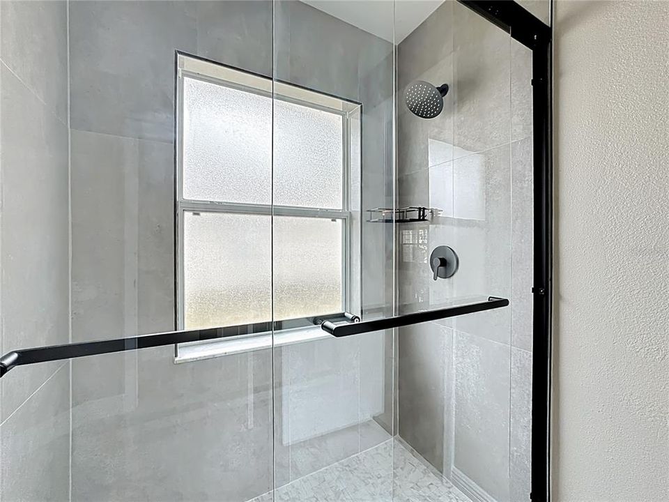 В аренду: $3,500 (5 спален, 3 ванн, 2475 Квадратных фут)