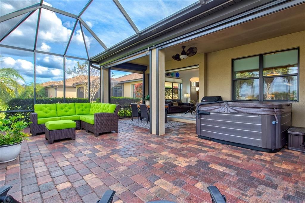 На продажу: $600,000 (4 спален, 2 ванн, 2178 Квадратных фут)