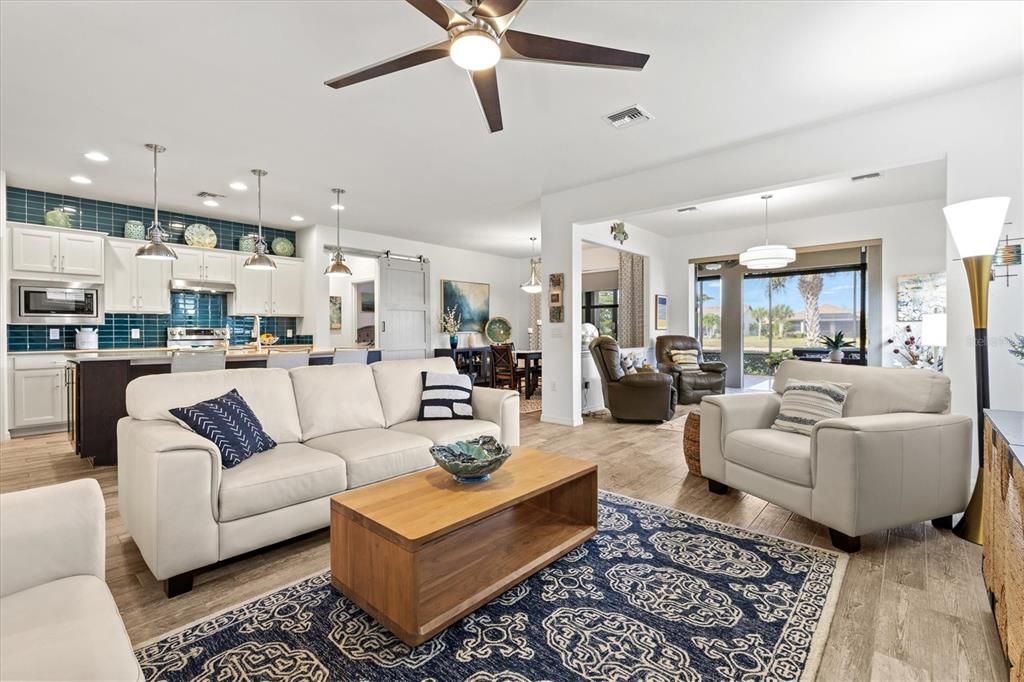 На продажу: $600,000 (4 спален, 2 ванн, 2178 Квадратных фут)