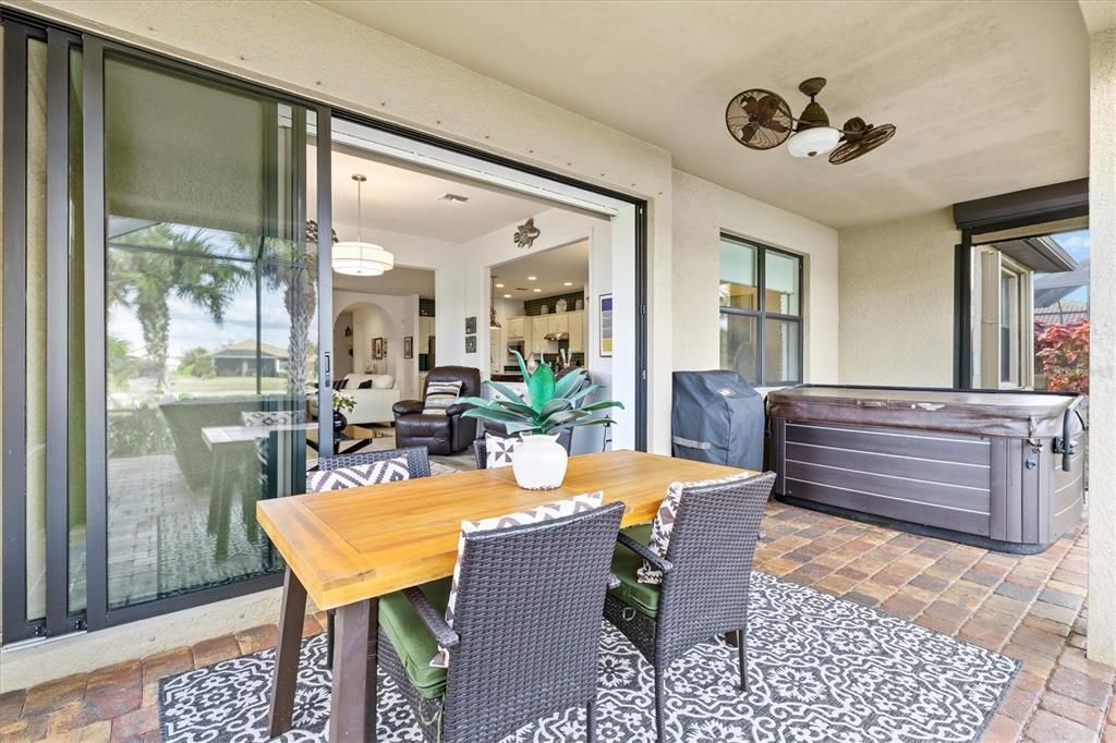 На продажу: $600,000 (4 спален, 2 ванн, 2178 Квадратных фут)