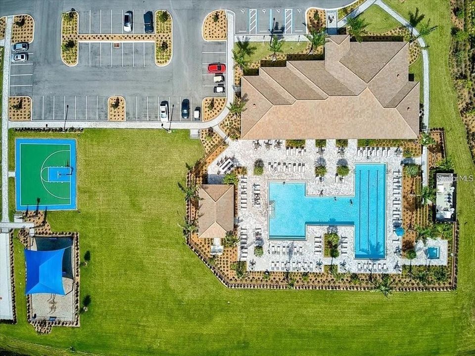 На продажу: $600,000 (4 спален, 2 ванн, 2178 Квадратных фут)