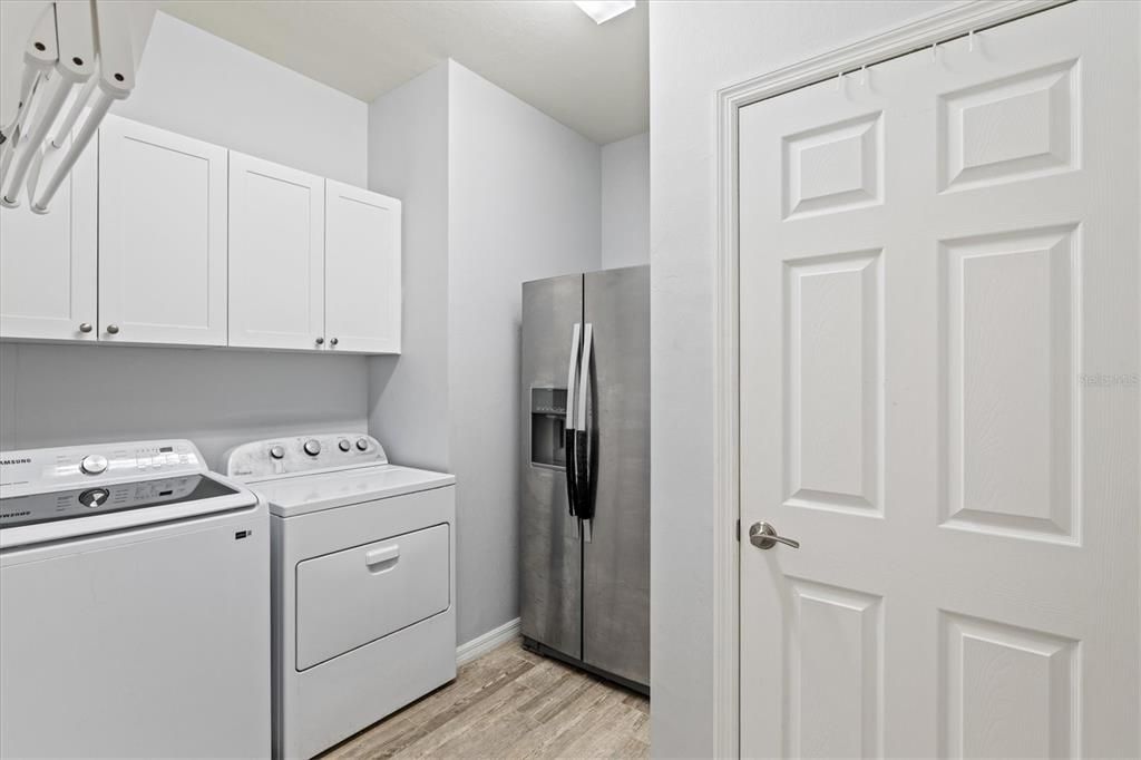 На продажу: $600,000 (4 спален, 2 ванн, 2178 Квадратных фут)