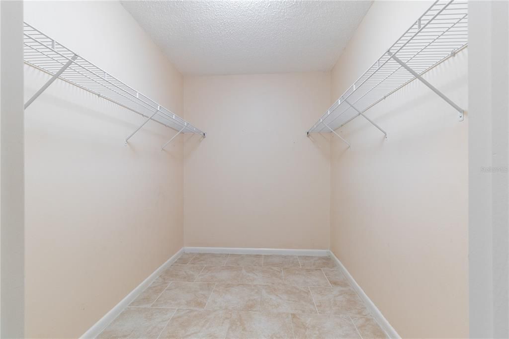 出租: $1,900 (3 贝兹, 2 浴室, 1209 平方英尺)