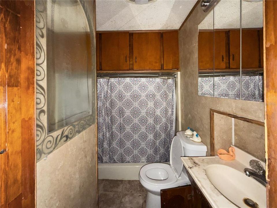 En Venta: $325,000 (3 camas, 2 baños, 1582 Pies cuadrados)