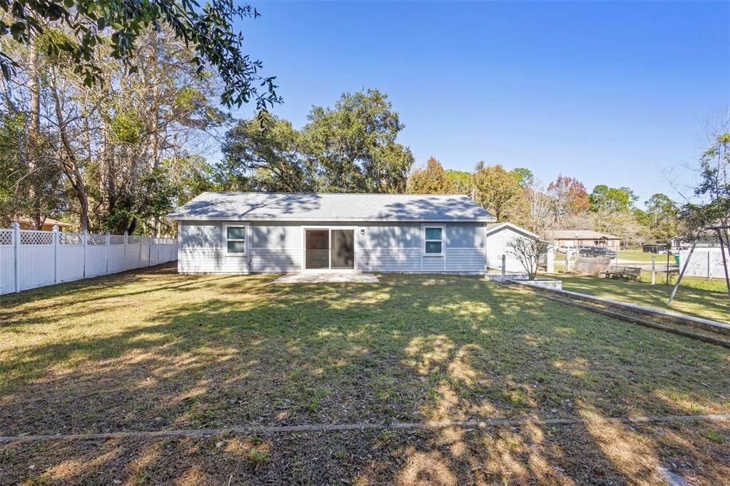 For Sale: $275,000 (3 beds, 2 baths, 1080 Square Feet)