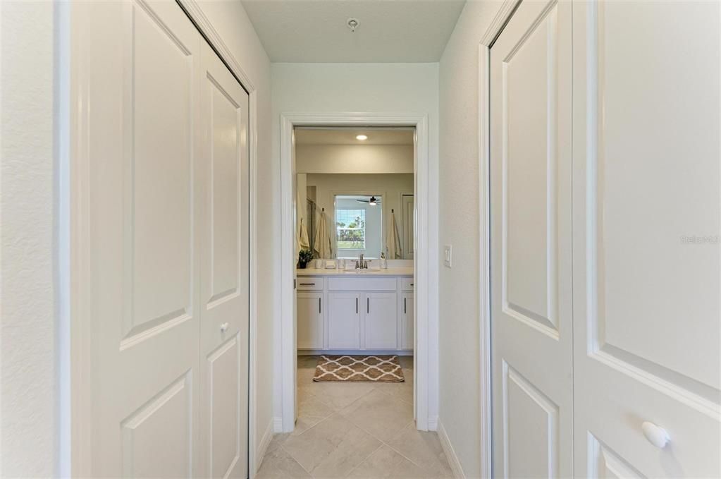 В аренду: $4,500 (3 спален, 2 ванн, 1301 Квадратных фут)