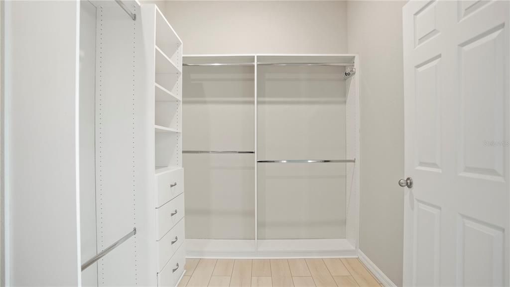 For Sale: $659,900 (4 beds, 3 baths, 3036 Square Feet)