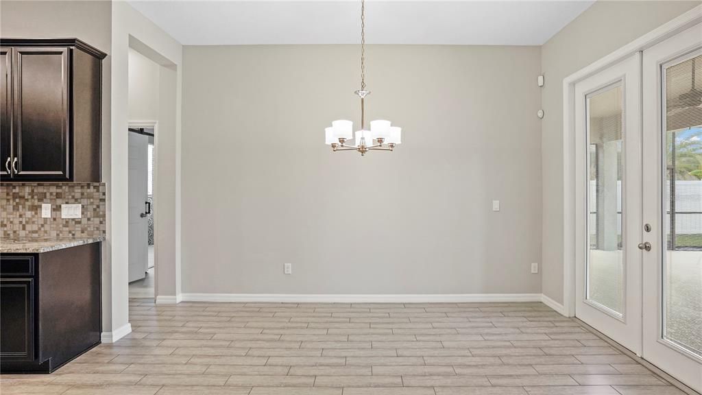 For Sale: $659,900 (4 beds, 3 baths, 3036 Square Feet)