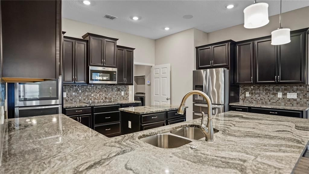 For Sale: $659,900 (4 beds, 3 baths, 3036 Square Feet)