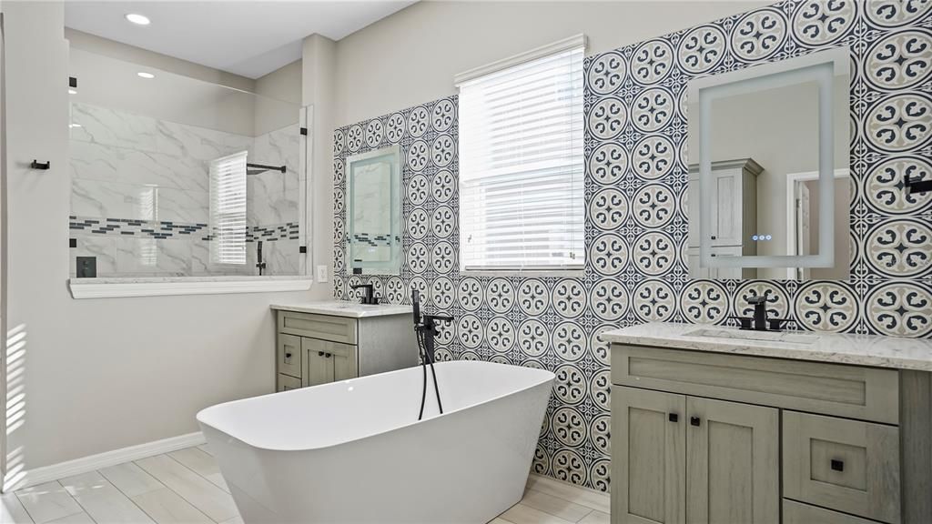 For Sale: $659,900 (4 beds, 3 baths, 3036 Square Feet)