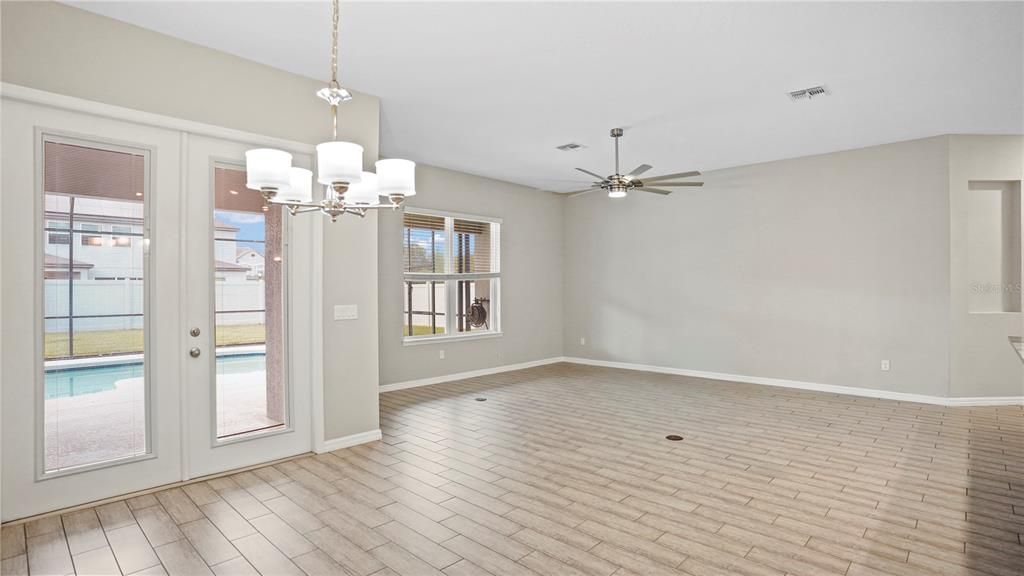 For Sale: $659,900 (4 beds, 3 baths, 3036 Square Feet)