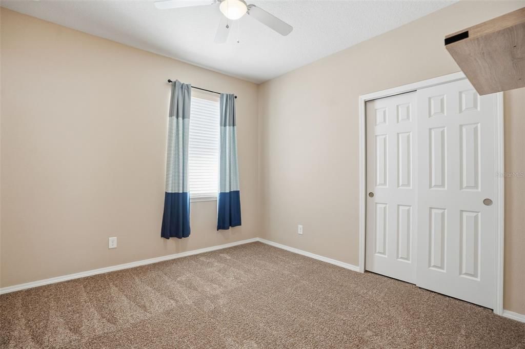 En Venta: $349,900 (3 camas, 2 baños, 1978 Pies cuadrados)