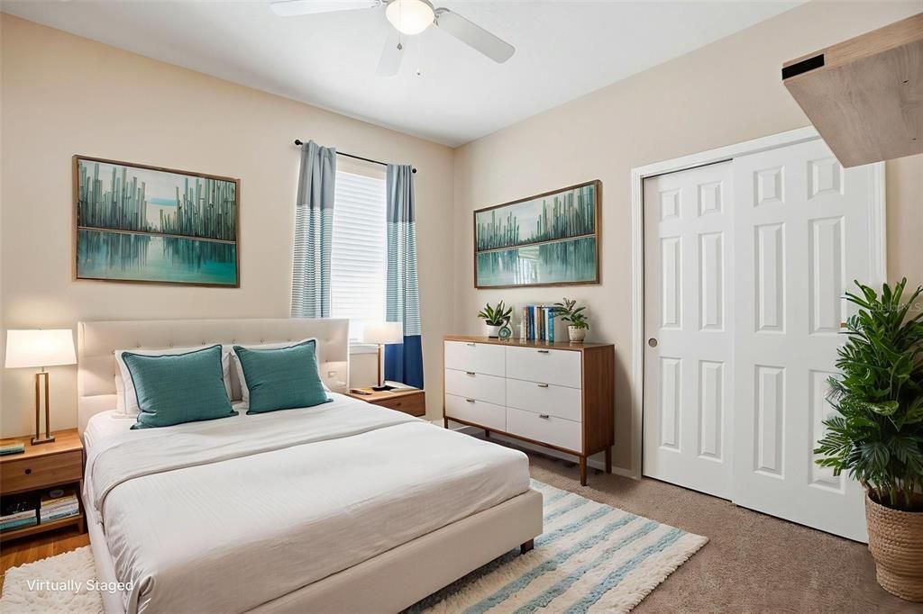 En Venta: $349,900 (3 camas, 2 baños, 1978 Pies cuadrados)