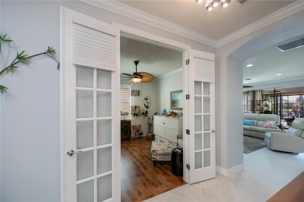 En Venta: $725,000 (2 camas, 2 baños, 2022 Pies cuadrados)