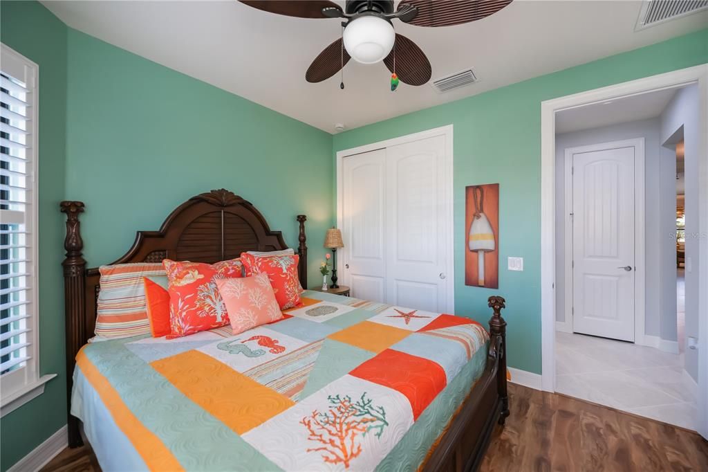 En Venta: $725,000 (2 camas, 2 baños, 2022 Pies cuadrados)