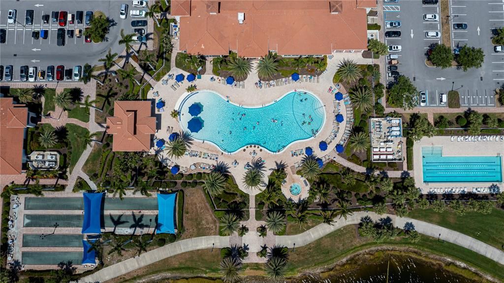 En Venta: $725,000 (2 camas, 2 baños, 2022 Pies cuadrados)