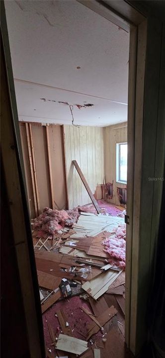 For Sale: $44,900 (2 beds, 1 baths, 644 Square Feet)