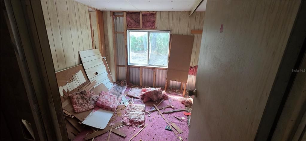 For Sale: $44,900 (2 beds, 1 baths, 644 Square Feet)