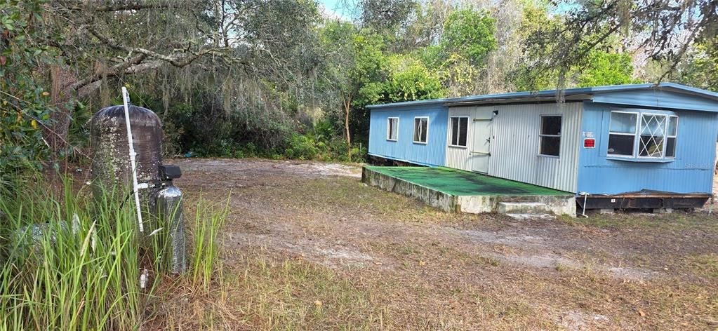 For Sale: $44,900 (2 beds, 1 baths, 644 Square Feet)