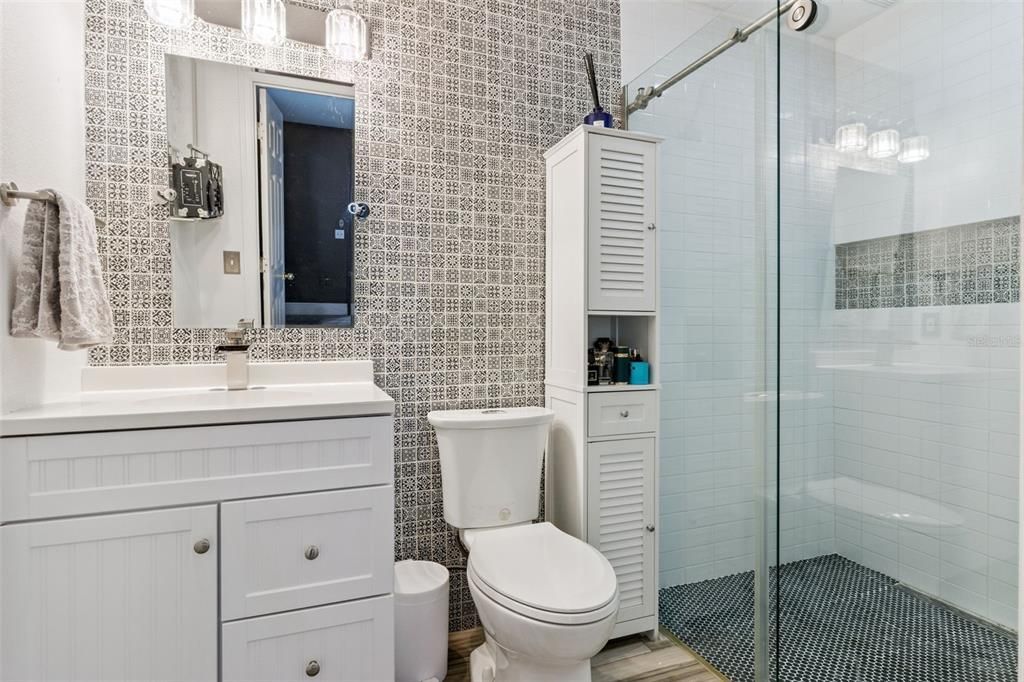 For Sale: $345,000 (4 beds, 2 baths, 1354 Square Feet)