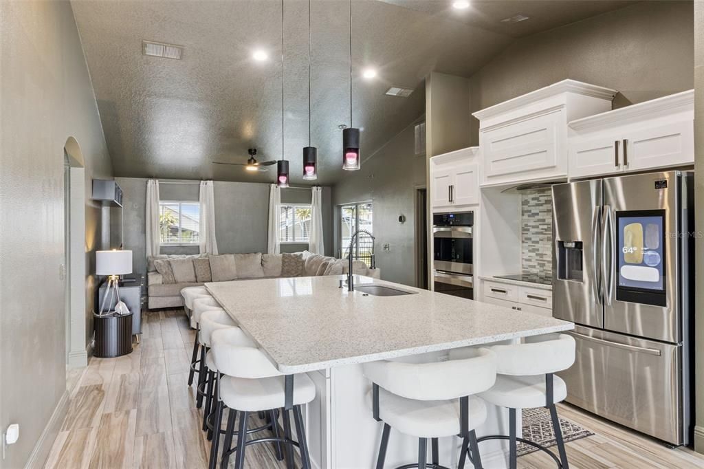 For Sale: $345,000 (4 beds, 2 baths, 1354 Square Feet)