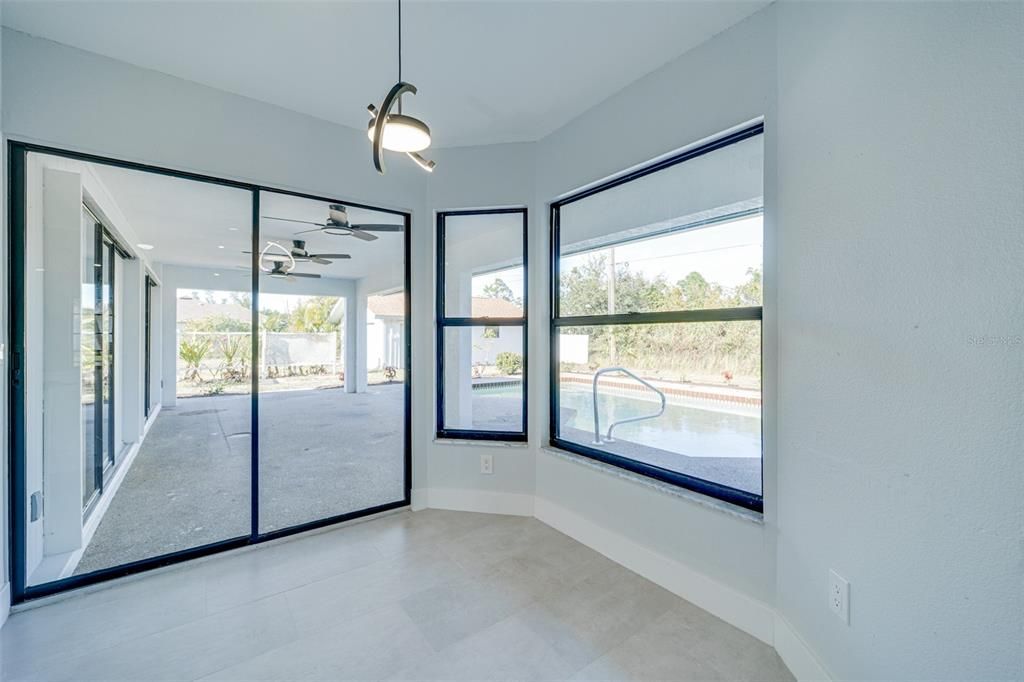 待售: $379,026 (3 贝兹, 2 浴室, 1904 平方英尺)